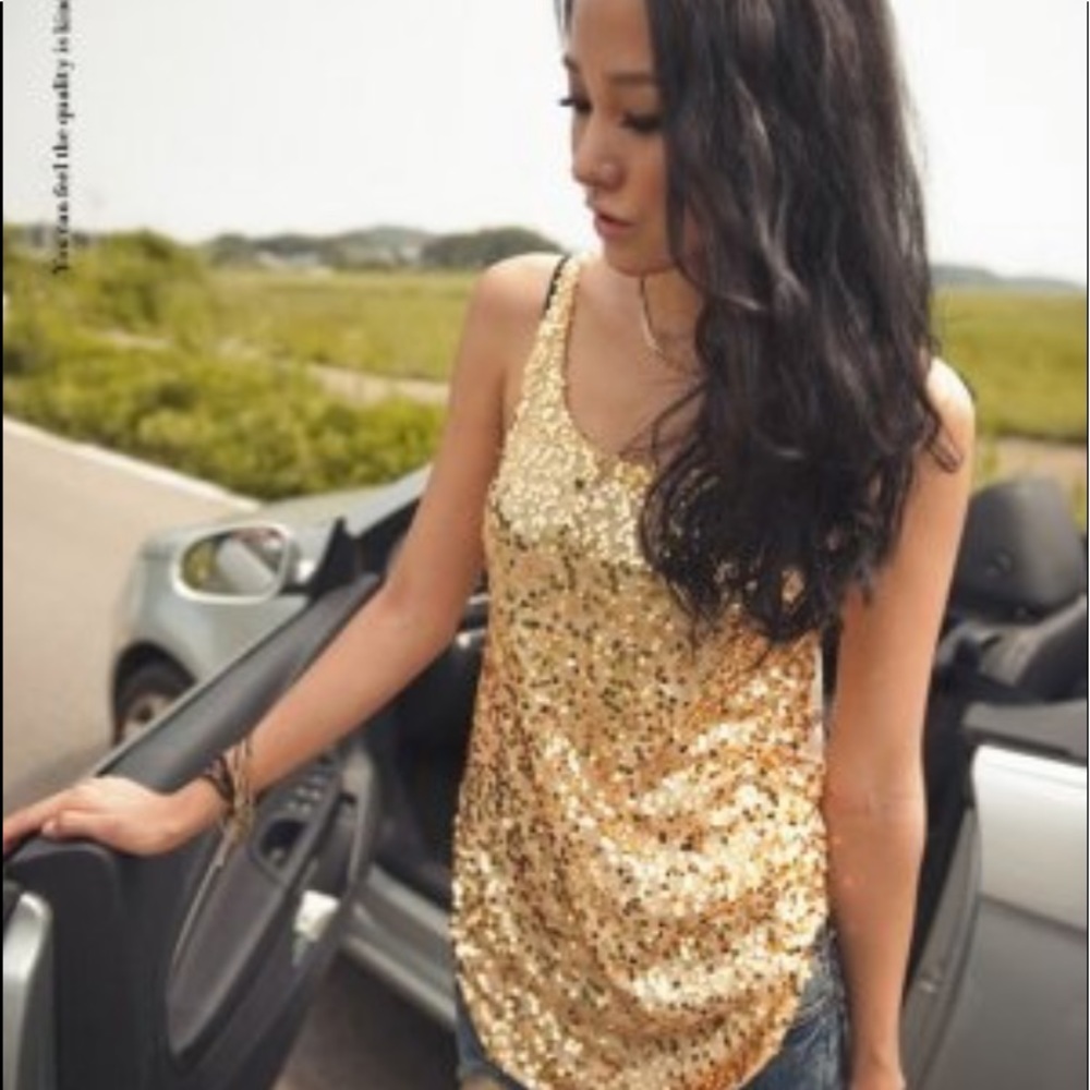 Y2K REDBERRY GOLD SEQUIN PARTY TOP TANK SPARKLY NEW YEARS ELEGANT NEW CAMISOLE